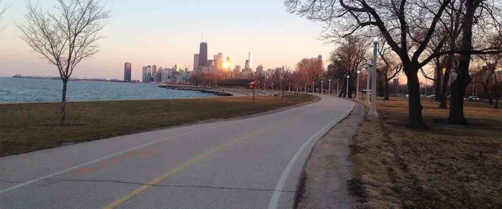 Sunset Chicago Lakefront Trail