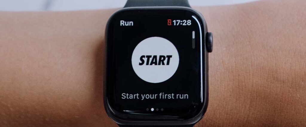 Smart with with "Start Your Run" on the screen.