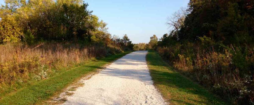 Empty gravel bike trail
