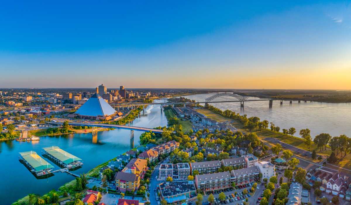 Aerial view of downtown Memphis, TN at dusk.