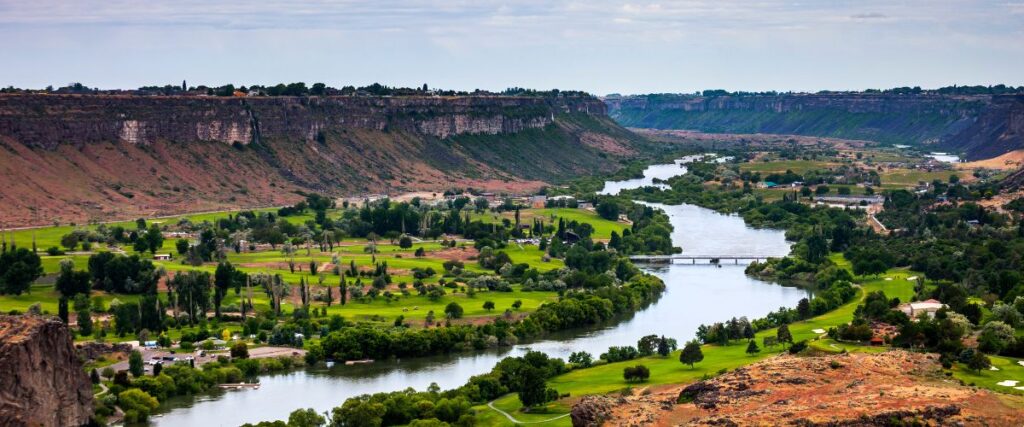 View of the Snake River Canyon Rim Trails.